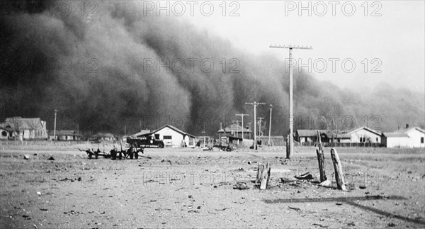 Dust Storm, Baca County, Colorado, USA, D.L. Kernodle, Farm Security Administration, April 14, 1935