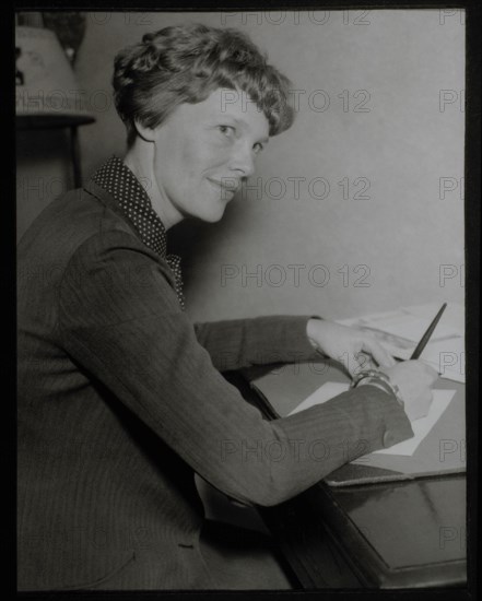 Amelia Earhart, Portrait, circa 1930's