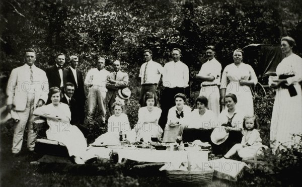 American Picnic, USA, circa 1910