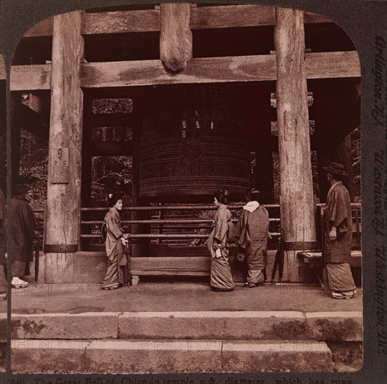Small Group of People Viewing the Great Bell of Chion-In Temple, Kyoto, Japan, Single Image of Stereo Card, circa 1904