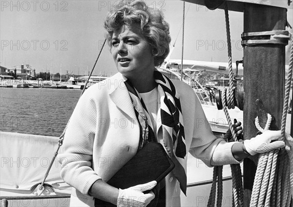 Shelley Winters, 1968