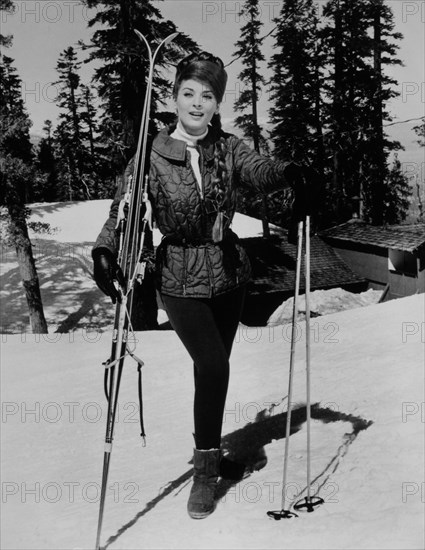 Jill Donohue, On-Set of the Film, Winter a-Go-Go, 1965