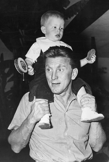 Kirk Douglas and Peter Vincent Douglas, Portrait, 1953