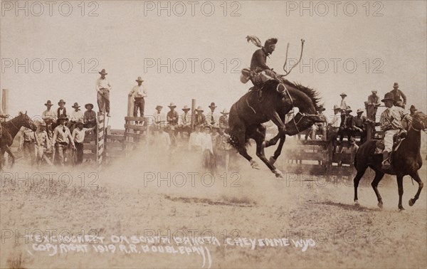 Rodeo Rider Tex Crockett on the Horse South Dakota, Cheyenne, Wyoming, USA, circa 1919