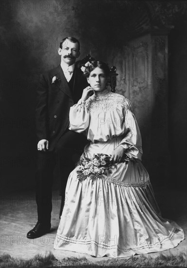 Wedding Couple, Portrait, Chicago, Illinois, USA, circa 1915