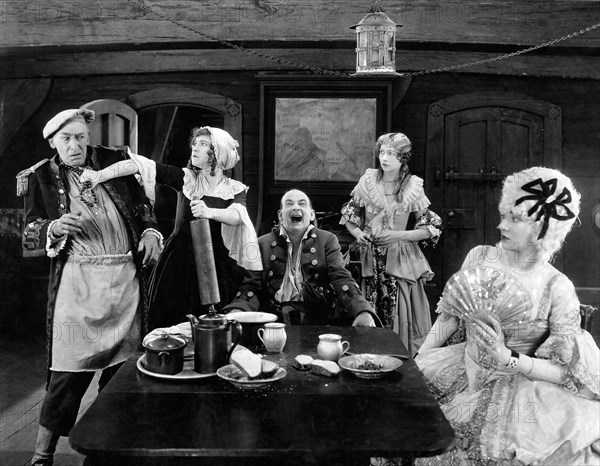 Tully Marshall, Dorothy Gish, Leon Errol, Edna Murphy, Nita Naldi, on-set of the Silent Film, "Clothes Make the Pirate", 1925
