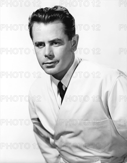Glenn Ford, Portrait, on-set of the Film, "The Doctor and the Girl", 1949
