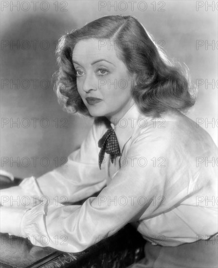 Bette Davis, on-set of the Film, "Another Man's Poison", 1952