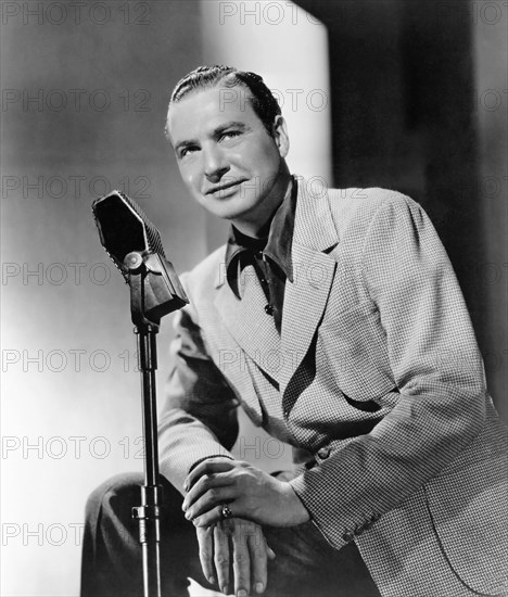 Phil Harris, American Singer, Songwriter, Jazz Musician, Actor, and Comedian, Portrait, circa 1940's