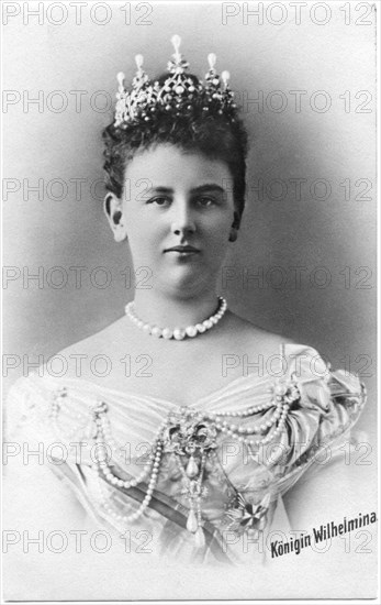 Wilhelmina (1880–1962), Queen of the Kingdom of the Netherlands (1890-1948), postcard, circa 1900