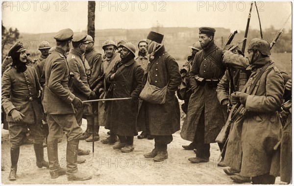 Group of Soldiers,, WWI, France, Postcard, circa 1914