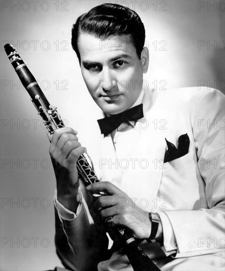 Artie Shaw, Portrait with Clarinet, circa 1940