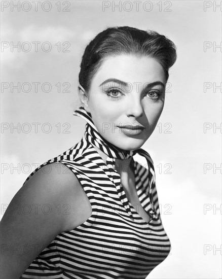 Joan Collins, Portrait, circa mid-1950's