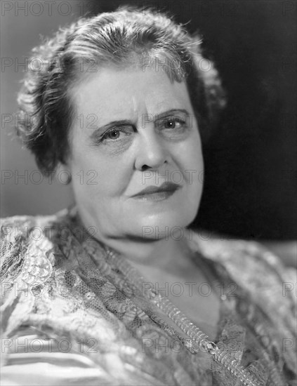 Marie Dressler, Portrait, 1931