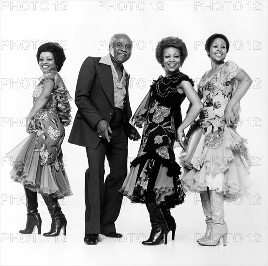 The Staple Singers, Roebuck Staples, daughters, Mavis, Yvonne, Cleotha, Portrait, circa 1980's