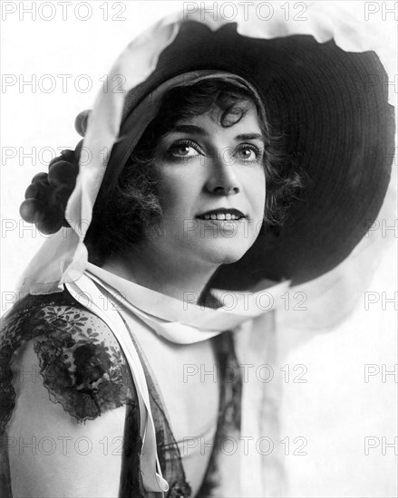 Texas Guinan, Portrait by Albert Witzel, circa late 1910's