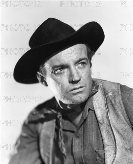 Arthur Kennedy, on-set of the Film "Bend of the River", 1952