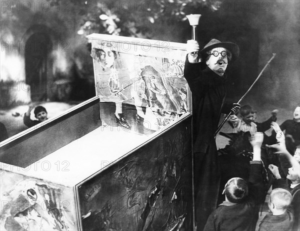 Andre Mattoni, on-set of the Silent Film "Herr Tartuff" (aka Tartuffe), 1926