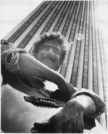 Dustin Hoffman, on-set of the Film “Who is Harry Kellerman and Why is He Saying Those Terrible Things About Me?”, 1971