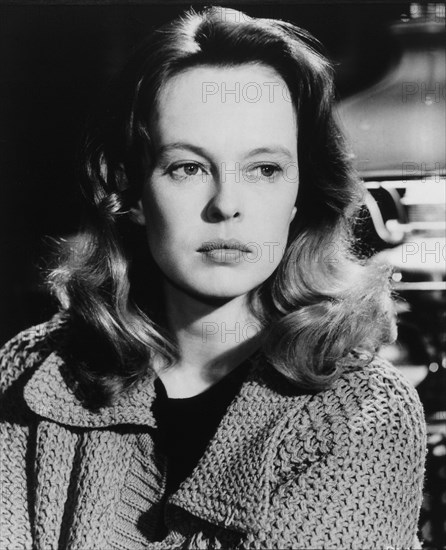 Sandy Dennis, on-set of the Film "The Fox", 1967