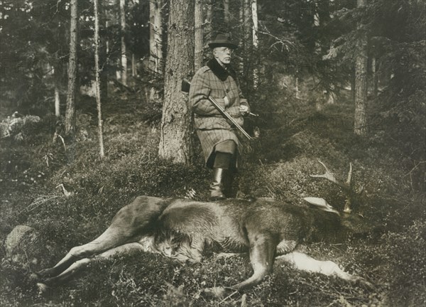 Gustaf V (1858-1950), King of Sweden 1907-50, Portrait while Hunting, 1923