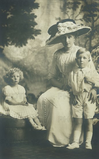 Victoria Eugenie of Battenberg (1887-1969), Queen Victoria of Spain through her Marriage to King Alfonso XIII, with her Children Alfonso, Prince of Asturias & Beatriz, Princess of Civitella-Cesi, Portrait, 1911