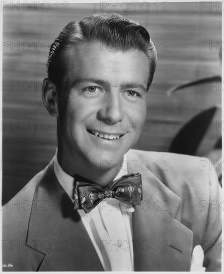 Gordon MacRae, Head and Shoulders Publicity Portrait for the Film, "Three Sailors and a Girl", Warner Bros., 1953