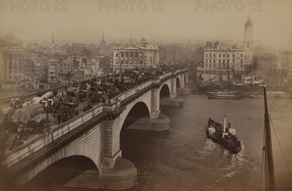 Bridge and River Thames, London, England, UK, 1900