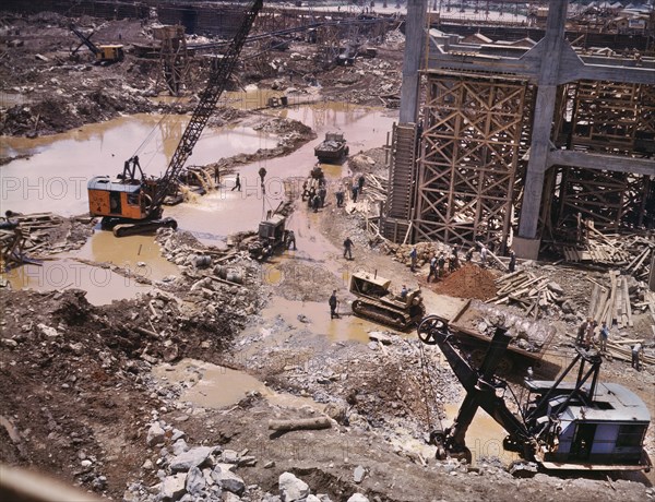 Early Construction of Douglas Dam, Tennessee Valley Authority, Tennessee, USA, Alfred T. Palmer for Office of War Information, June 1942