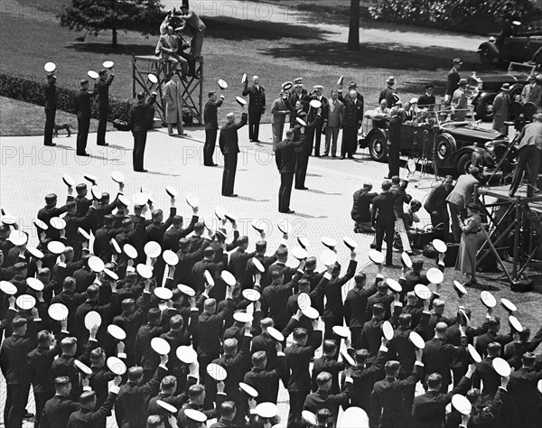 U.S. President Franklin Roosevelt arriving at U.S. Naval Academy, Annapolis, Maryland, USA, Harris & Ewing, 1935