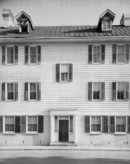 James W. Wilkerson House, 51 South Battery Street, Charleston, South Carolina, USA, Frances Benjamin Johnston, 1937