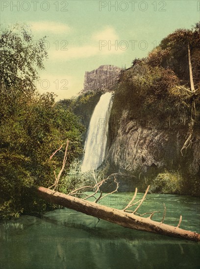 Spearfish Falls, South Dakota, USA, Photochrome Print, Detroit Publishing Company, 1901