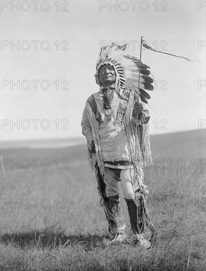 Sitting Bear, Arikara Chief, Full-Length Portrait in full Regalia, Edward S. Curtis, 1908