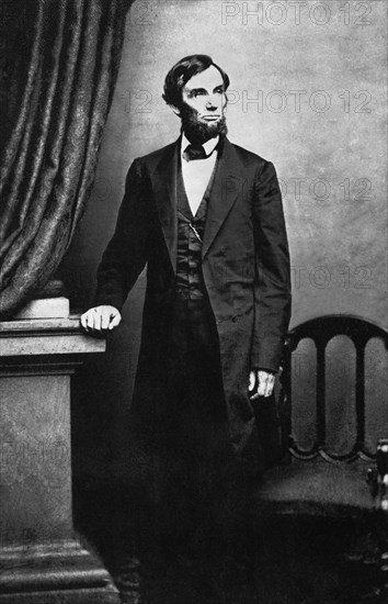 Full-Length Portrait of U.S. President Abraham Lincoln, photograph by Alexander Gardner, Washington DC, USA, 1861
