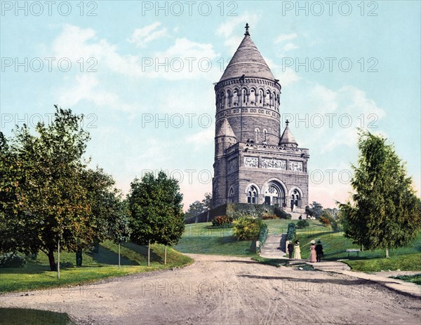 James A. Garfield Memorial, Cleveland, Ohio, USA, Detroit Publishing Company, 1900