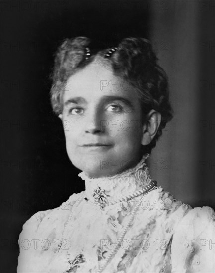 Ida Saxton McKinley (1847-1907), First Lady of the United States 1897-1901, Wife of U.S. President William McKinley, Head and Shoulders Portrait, 1900