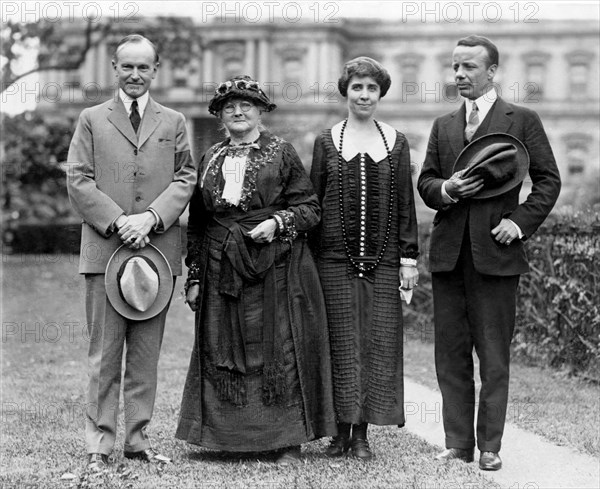 U.S. President Calvin Coolidge (left), Mary Harris Jones "Mother" Jones, Grace Coolidge and Theodore Roosevelt, Jr., Full-Length Portrait, Washington, D.C., USA, 1924