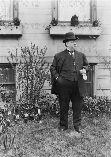 William Howard Taft (1857-1930), 27th President of the United States 1909-1913, 10th Chief Justice of the United States 1921-1930, Full-Length Portrait Standing on Lawn during U.S. Presidential Campaign, 1908