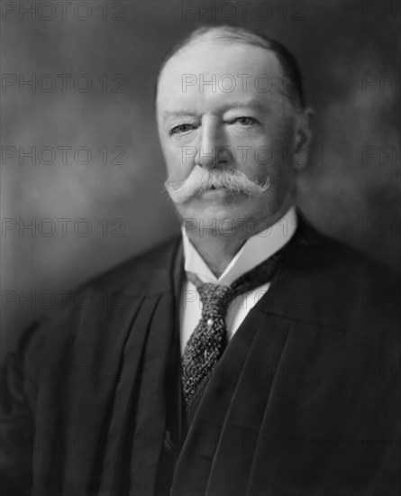 William Howard Taft (1857-1930), 27th President of the United States 1909-1913, 10th Chief Justice of the United States 1921-1930, Head and Shoulders Portrait as Chief Justice, Photograph by Harris & Ewing, 1920's