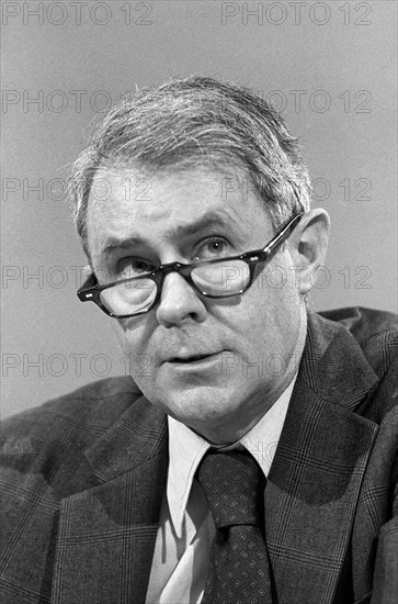 U.S. Secretary of State Cyrus Vance under U.S. President Jimmy Carter 1977-1980, Head and Shoulders Portrait, photograph by Thomas J. O'Halloran, June 1977