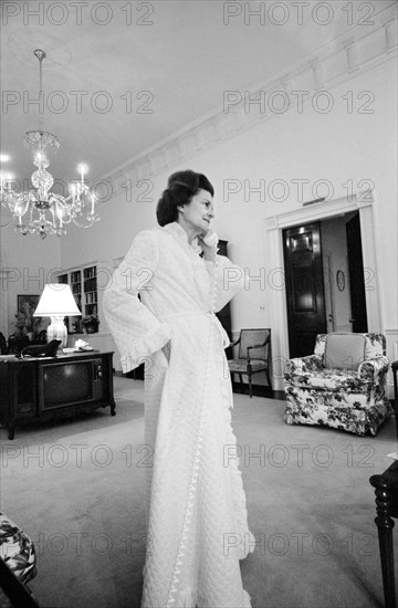 First Lady Betty Ford talking on the telephone in the living quarters of the White House, Washington, D.C., USA, photograph by Marion S. Trikosko, February 6, 1975