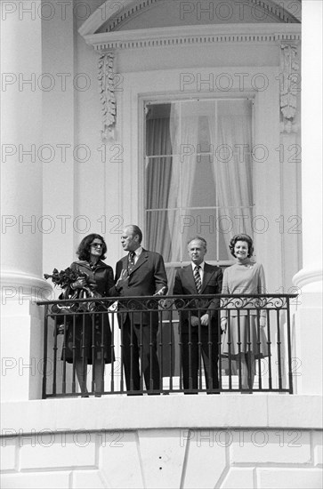 Leah Rabin, U.S. President Gerald Ford, Prime Minister Yitzhak Rabin of Israel, First Lady Betty Ford, White House Balcony, Washington, D.C., USA, photograph by Thomas J. O'Halloran, September 10, 1974