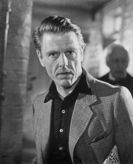 Edward Fox, Publicity Portrait for the Film, "The Dresser", Columbia Pictures, 1983