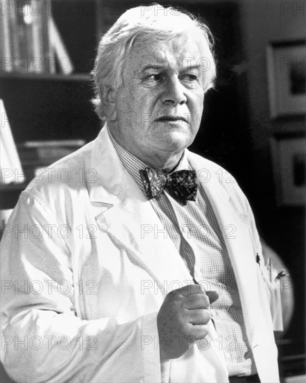 Peter Ustinov, on-set of the Film, "Lorenzo's Oil", Universal Pictures, 1992