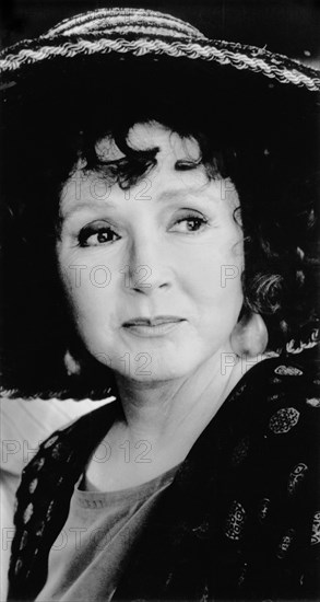 Piper Laurie, Publicity Portrait for the Film, "Rich in Love", MGM, 1992