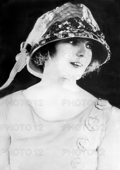 British-American Actress, Head and Shoulders Publicity Portrait, Keystone View Company, 1920's