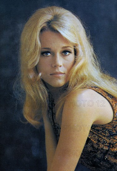 Jane Fonda, actress, woman, celebrity, entertainment, historical,