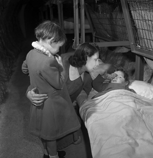 shelter, bombing, WWII, World War II, London, historical,