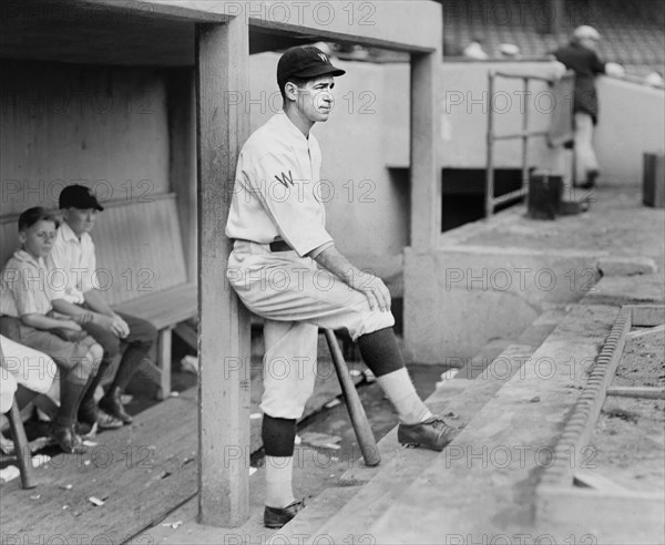 Bucky Harris, man, baseball, sports, historical,