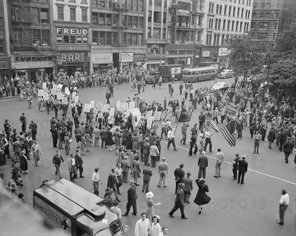 people, World War II, D-Day, parade, New York City, historical,